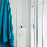 Hotelf1 Paris Denis Universite Hotell