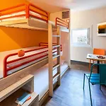 Hotel Hotelf1 Paris Denis Universite
