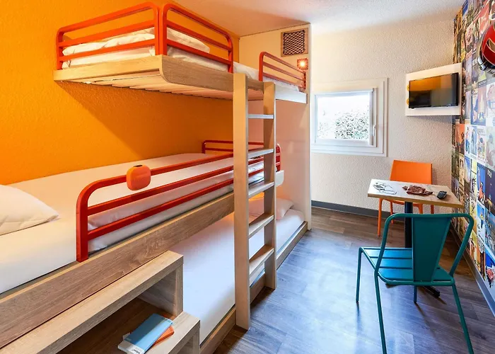 מלון Hotelf1 Paris Denis Universite